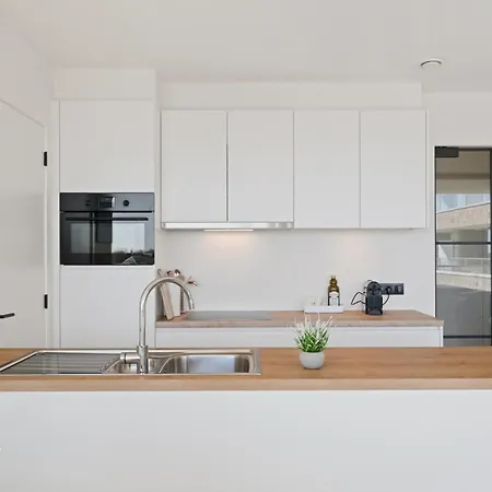 Odrada - Bright New With Terrace Near The Sea Appartement *